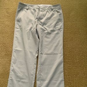 Men Puma golf pants. Size 32W 34L. Color grey.